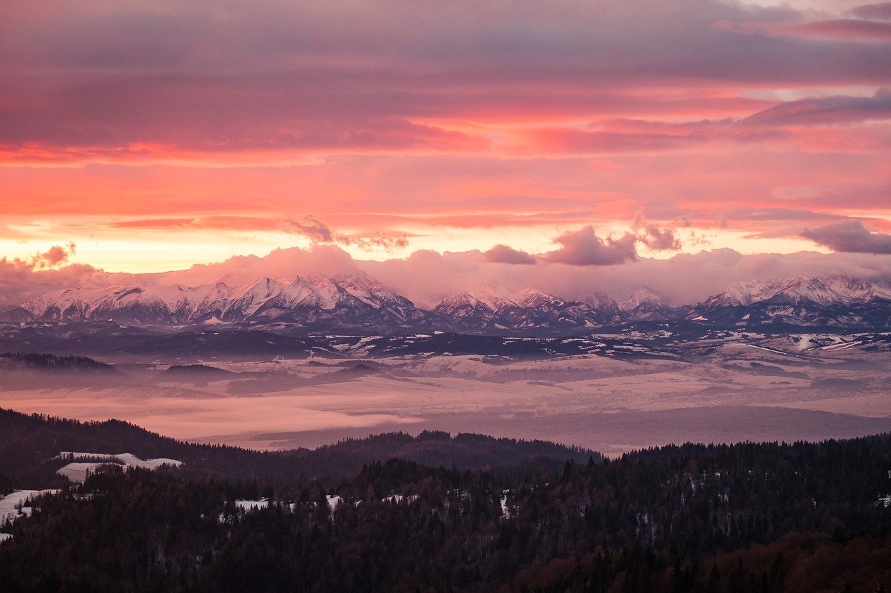 Mountains Clouds Sunset Sunrise  - max_gloin / Pixabay