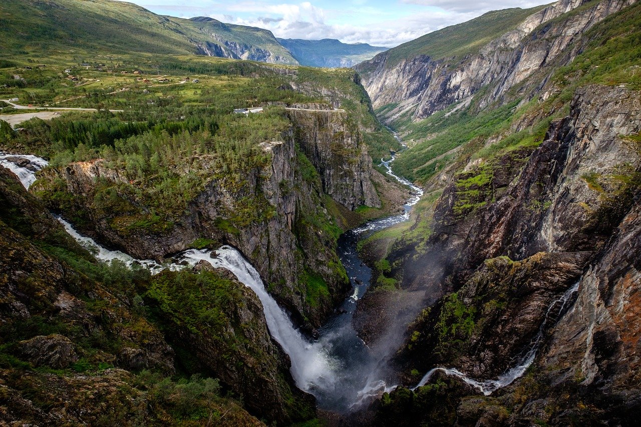 Waterfall Norway Hardanger Nature  - Finn-b / Pixabay